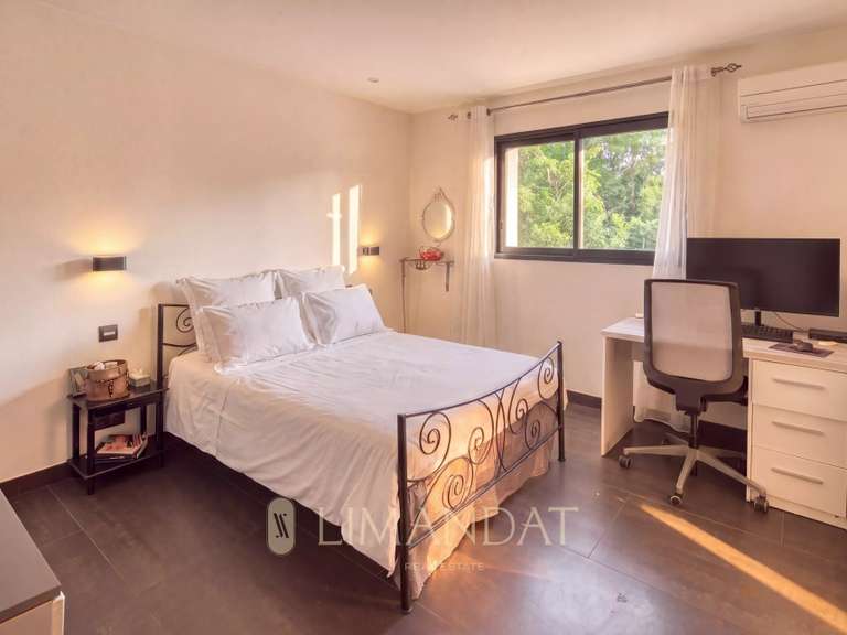 Maison La Colle-sur-Loup - 4 chambres - 162m²