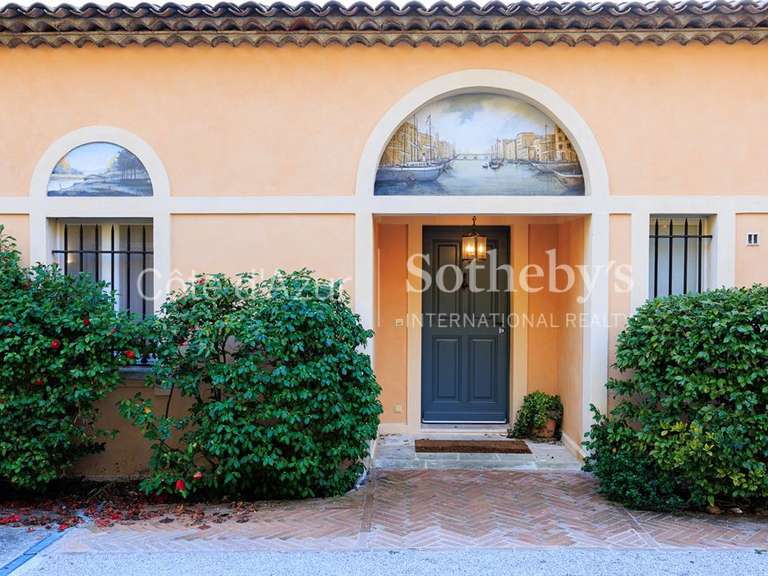Maison La Colle-sur-Loup - 5 chambres - 398m²