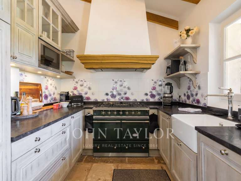 Maison La Colle-sur-Loup - 5 chambres - 314m²