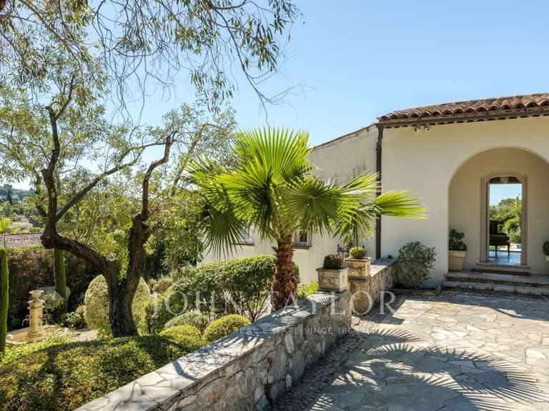 Maison La Colle-sur-Loup - 5 chambres - 314m²