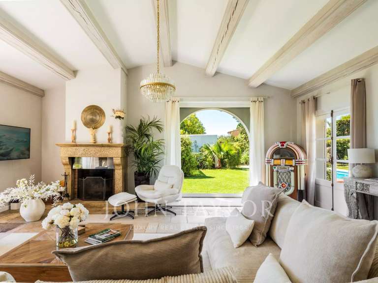 Maison La Colle-sur-Loup - 5 chambres - 314m²