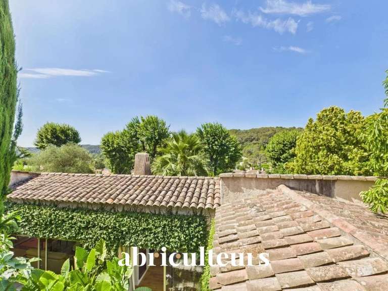 Maison La Colle-sur-Loup - 5 chambres - 275m²