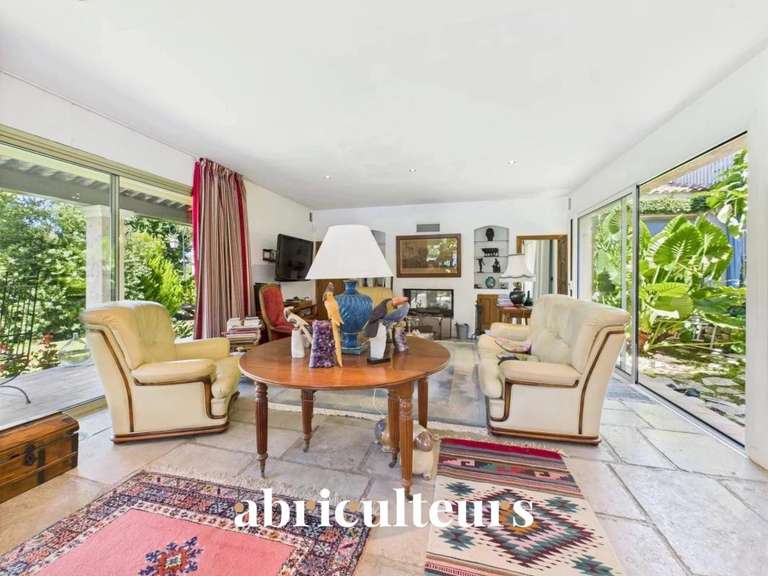 Maison La Colle-sur-Loup - 5 chambres - 275m²