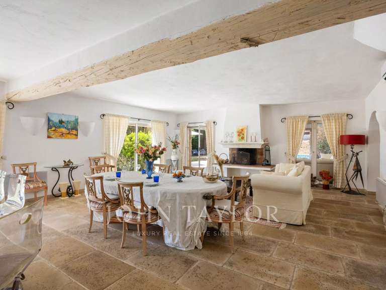 Maison La Colle-sur-Loup - 4 chambres - 250m²