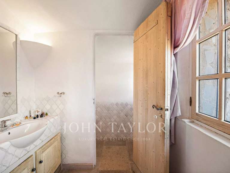 Maison La Colle-sur-Loup - 4 chambres - 250m²