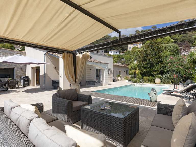 Maison La Colle-sur-Loup - 3 chambres - 167m²