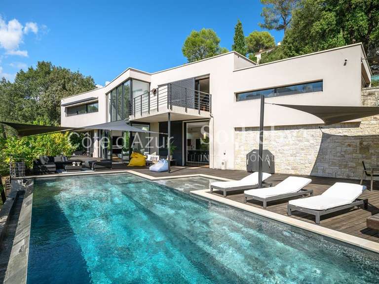 Maison La Colle-sur-Loup - 4 chambres - 237m²