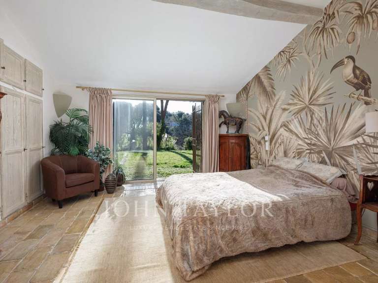 Maison La Colle-sur-Loup - 4 chambres - 208m²