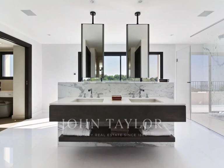 Propriété avec Vue sur mer La Colle-sur-Loup - 5 chambres - 450m²