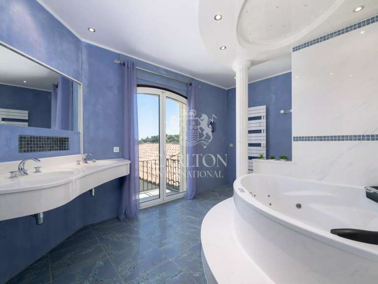 Propriété avec Vue sur mer La Colle-sur-Loup - 7 chambres - 400m²