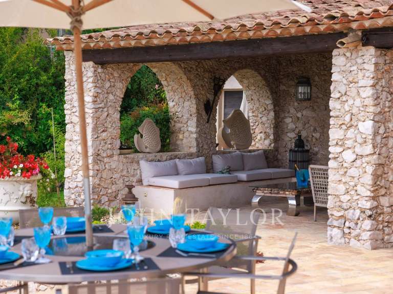 Propriété La Colle-sur-Loup - 6 chambres - 317m²