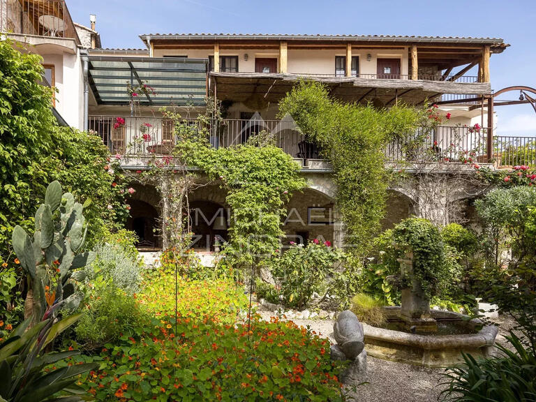 Villa La Colle-sur-Loup - 6 chambres - 592m²