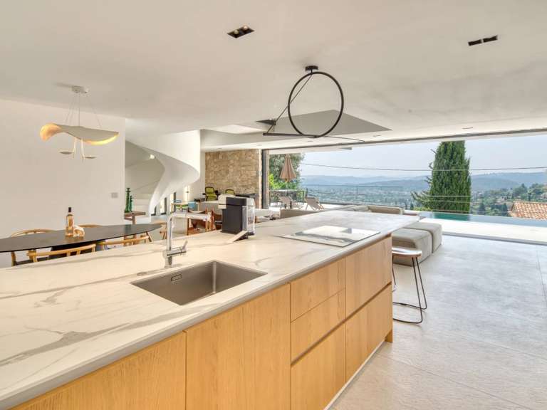 Villa La Colle-sur-Loup - 4 bedrooms - 223m²