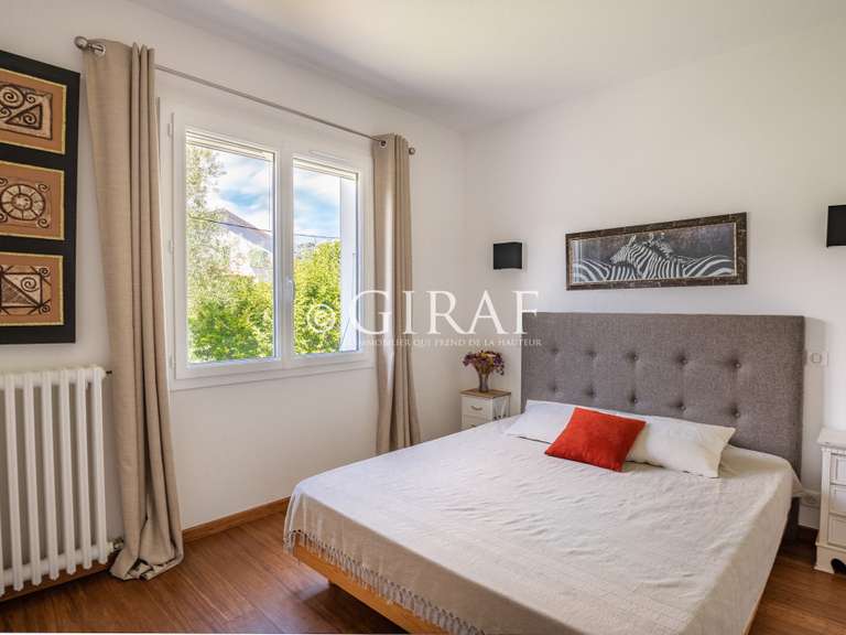 Villa La Colle-sur-Loup - 4 bedrooms - 160m²