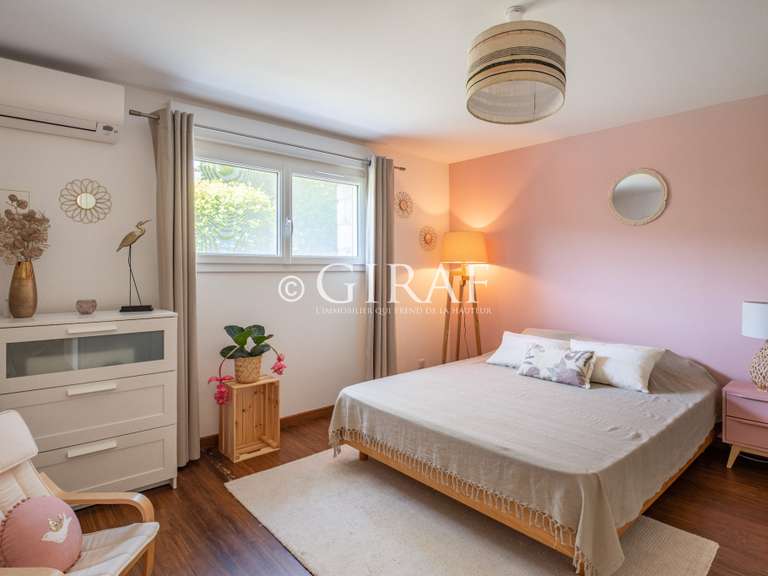 Villa La Colle-sur-Loup - 4 bedrooms - 160m²