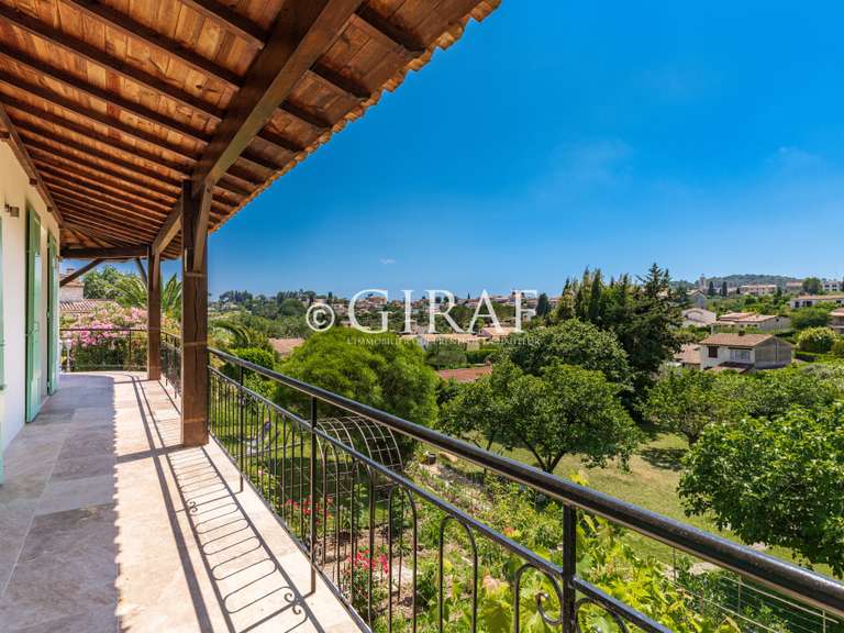 Villa La Colle-sur-Loup - 4 bedrooms - 160m²