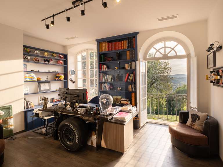 Villa La Colle-sur-Loup - 6 bedrooms - 280m²