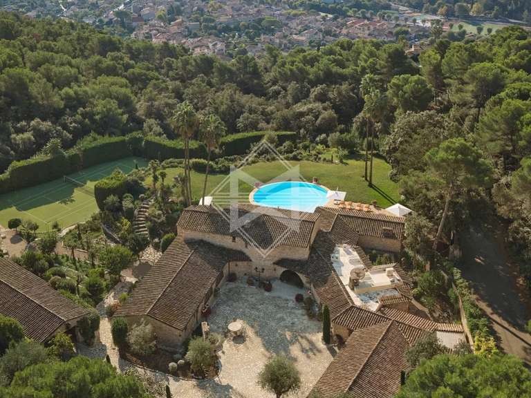 Villa La Colle-sur-Loup - 8 chambres - 700m²