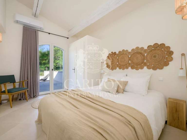 Villa La Colle-sur-Loup - 5 bedrooms - 350m²