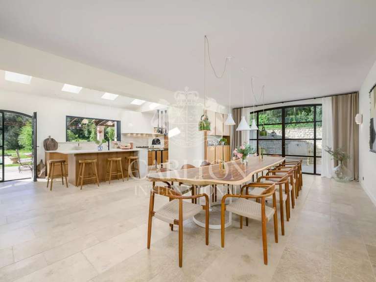 Villa La Colle-sur-Loup - 5 bedrooms - 350m²