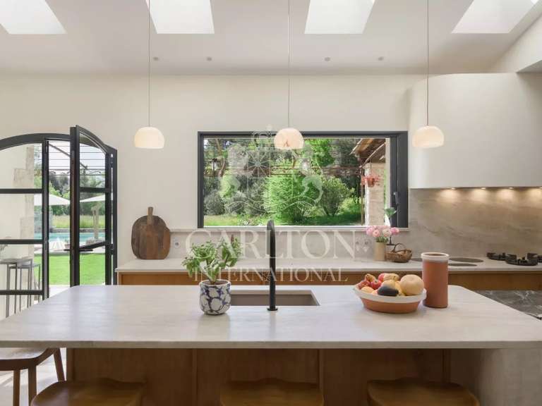 Villa La Colle-sur-Loup - 5 bedrooms - 350m²