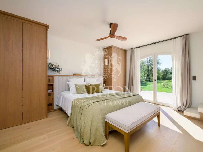 Villa La Colle-sur-Loup - 5 bedrooms - 350m²