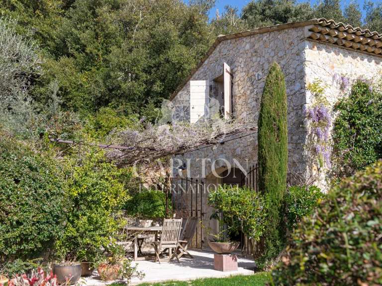 Villa La Colle-sur-Loup - 6 chambres - 364m²