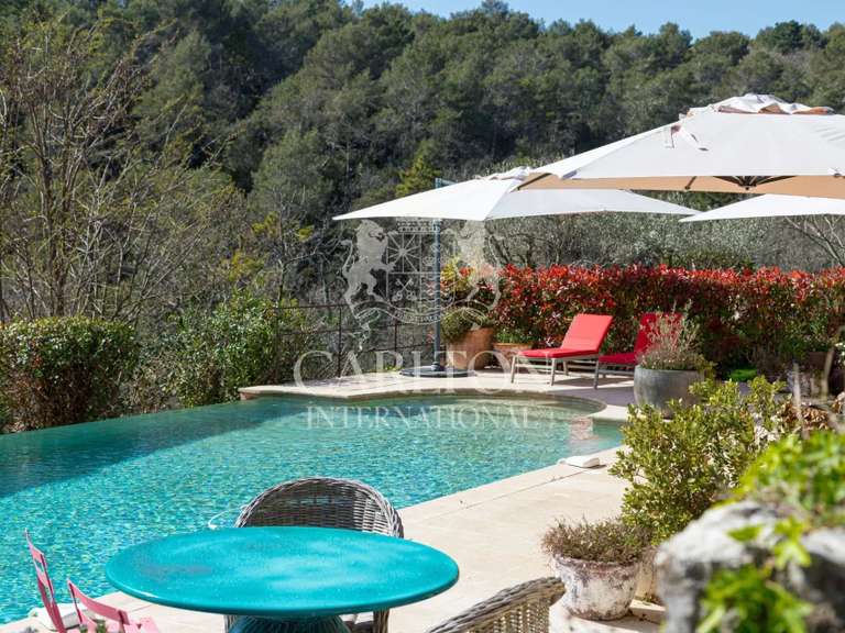 Villa La Colle-sur-Loup - 6 chambres - 364m²