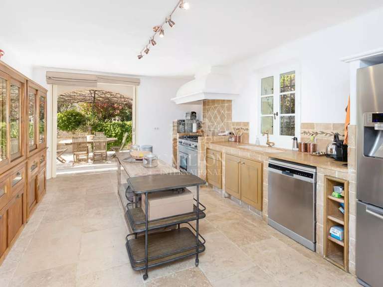 Villa La Colle-sur-Loup - 6 bedrooms - 364m²
