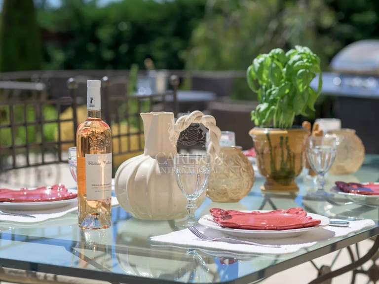 Villa La Colle-sur-Loup - 5 bedrooms - 328m²