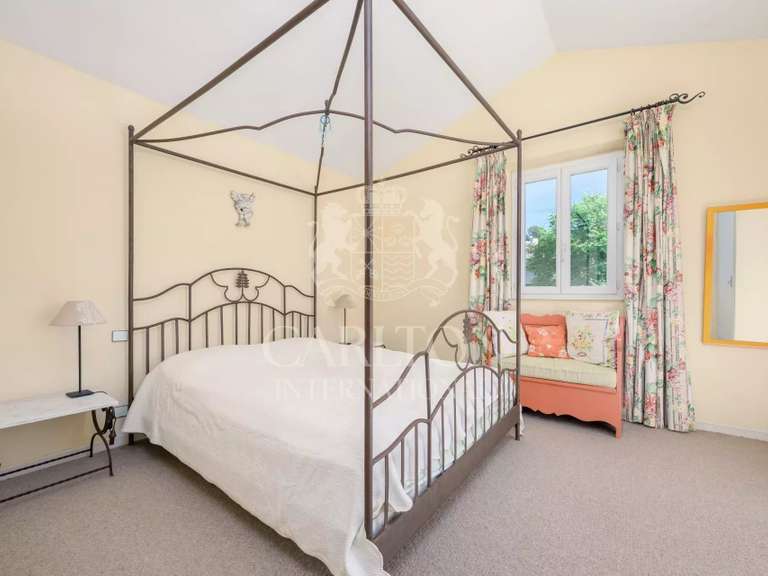 Villa La Colle-sur-Loup - 5 bedrooms - 328m²