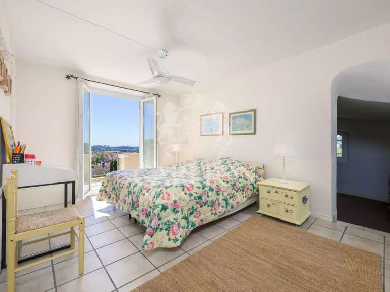 Villa La Colle-sur-Loup - 5 bedrooms - 328m²