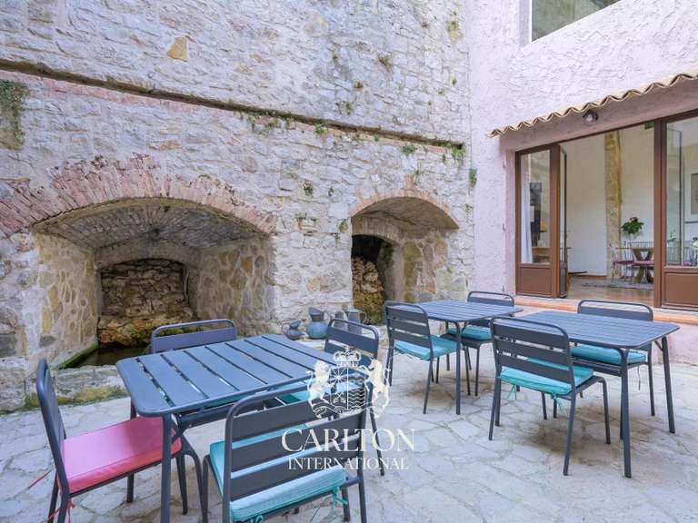 Villa La Colle-sur-Loup - 6 bedrooms - 235m²