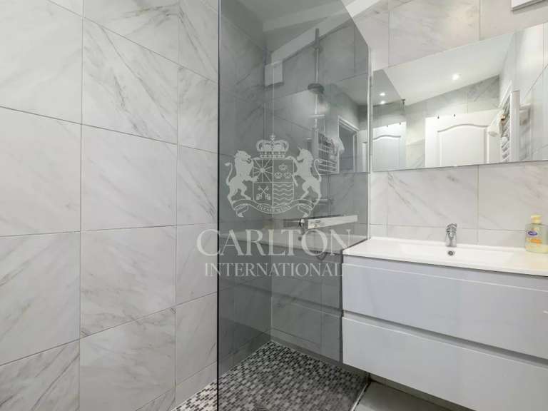 Villa La Colle-sur-Loup - 6 bedrooms - 235m²