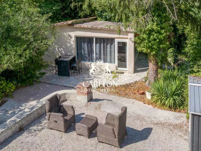 Villa La Colle-sur-Loup - 6 bedrooms - 235m²