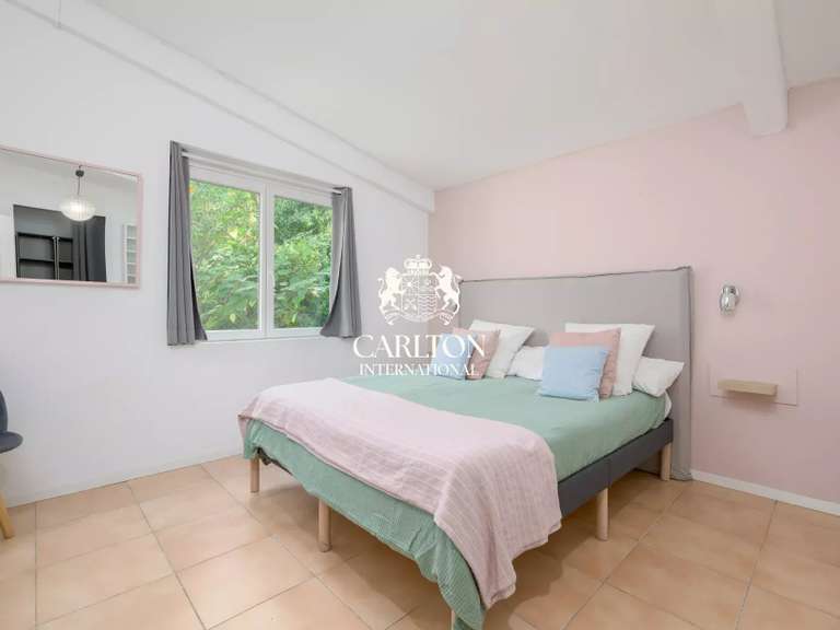 Villa La Colle-sur-Loup - 6 chambres - 235m²