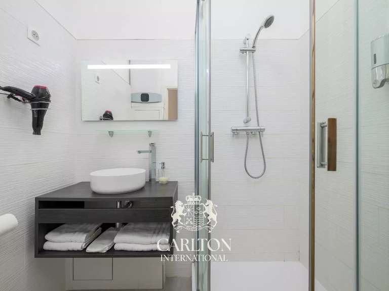Villa La Colle-sur-Loup - 6 bedrooms - 235m²