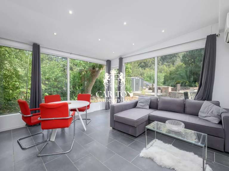 Villa La Colle-sur-Loup - 6 chambres - 235m²