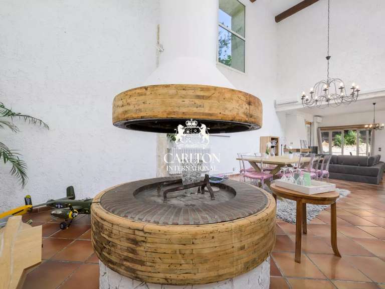 Villa La Colle-sur-Loup - 6 bedrooms - 235m²