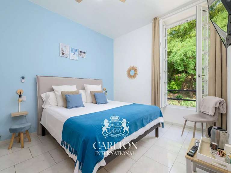 Villa La Colle-sur-Loup - 6 bedrooms - 235m²