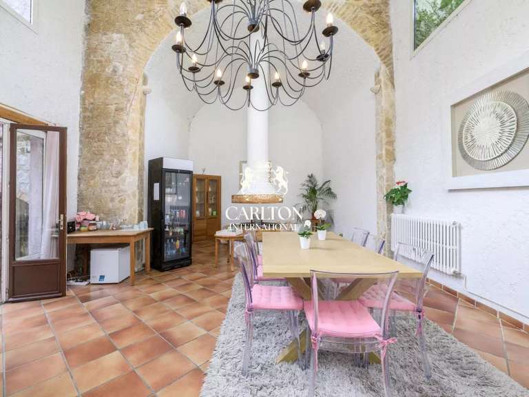 Villa La Colle-sur-Loup - 6 bedrooms - 235m²