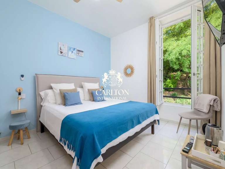 Villa La Colle-sur-Loup - 6 bedrooms - 235m²