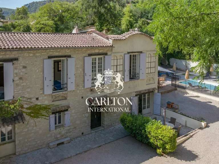 Villa La Colle-sur-Loup - 6 bedrooms - 235m²