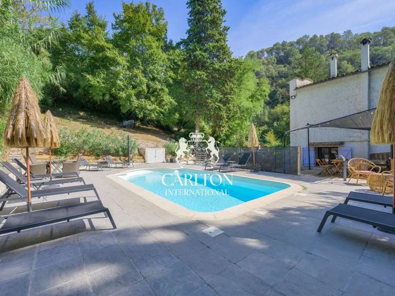 Villa La Colle-sur-Loup - 6 bedrooms - 235m²