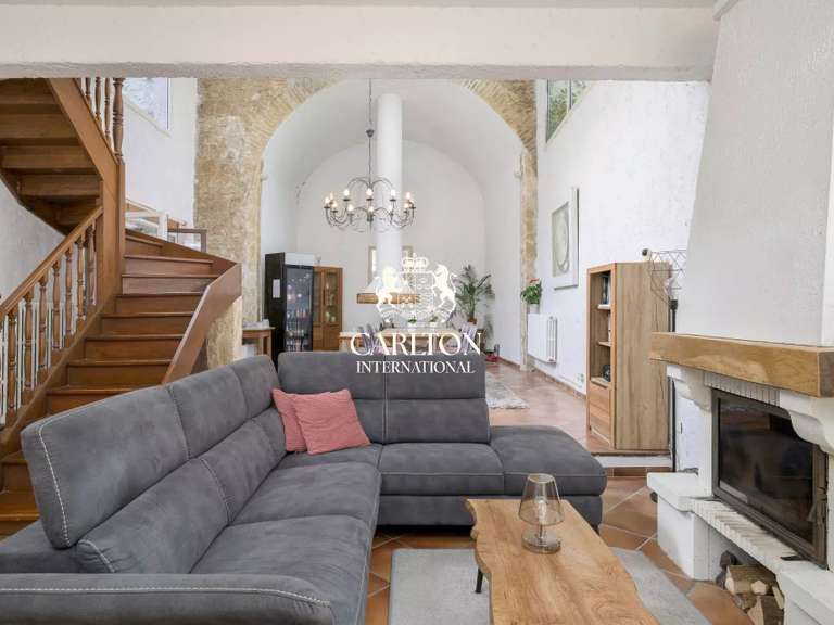 Villa La Colle-sur-Loup - 6 chambres - 235m²