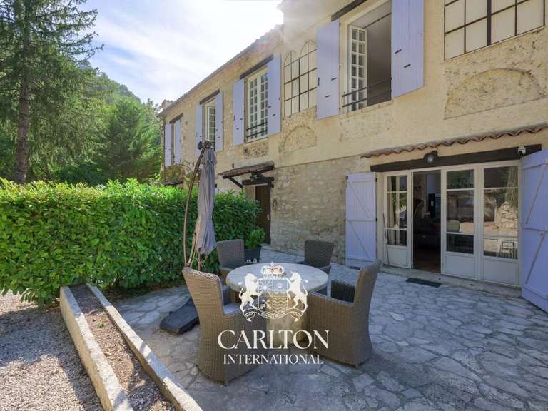 Villa La Colle-sur-Loup - 6 bedrooms - 235m²