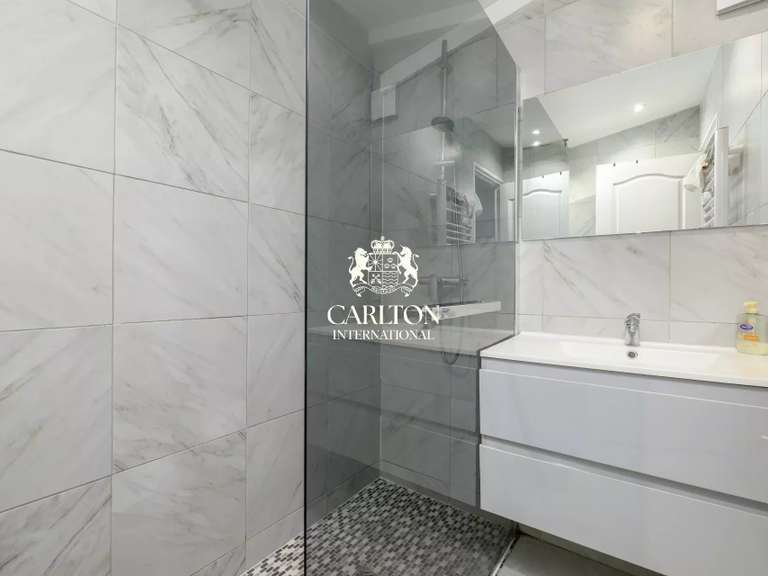 Villa La Colle-sur-Loup - 6 bedrooms - 235m²