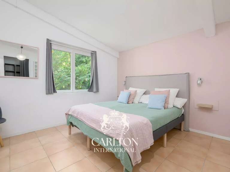 Villa La Colle-sur-Loup - 6 bedrooms - 235m²