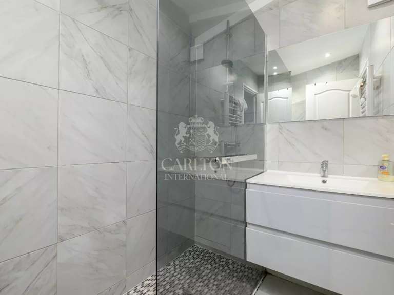 Villa La Colle-sur-Loup - 6 bedrooms - 235m²