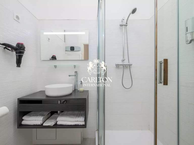 Villa La Colle-sur-Loup - 6 chambres - 235m²